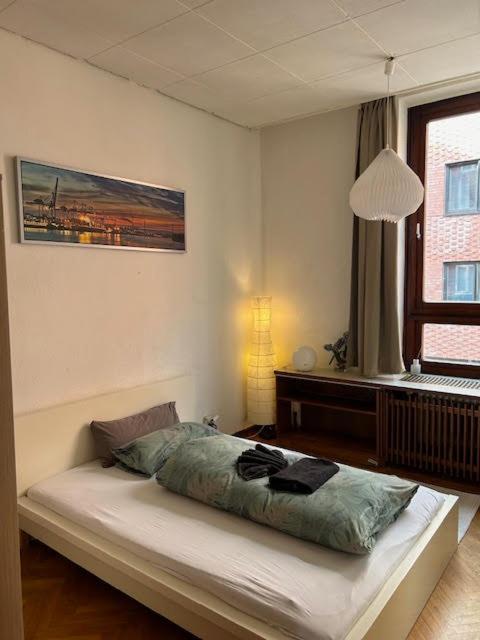 Stylish Apartment In The Heart Of Hamburg-Harburg Buitenkant foto