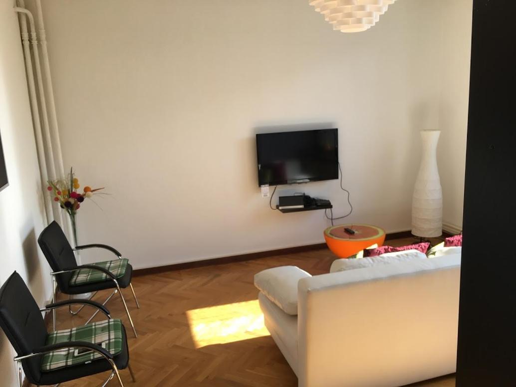 Stylish Apartment In The Heart Of Hamburg-Harburg Buitenkant foto